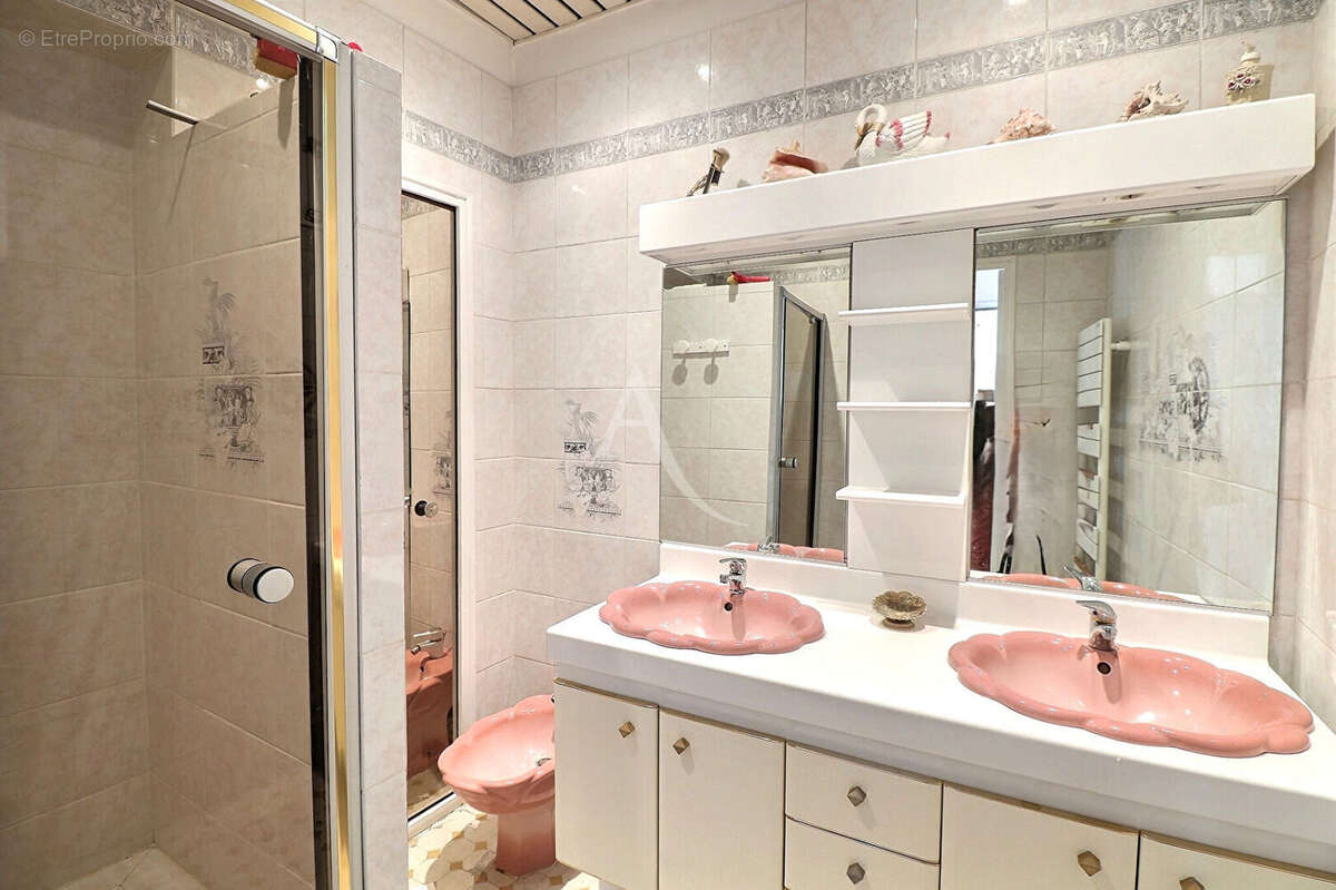 Appartement à MARSEILLE-10E