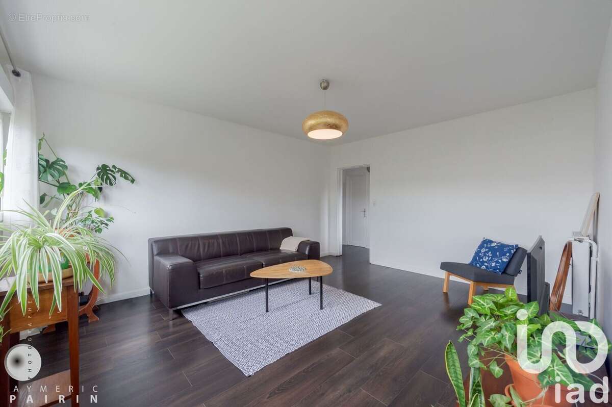 Photo 2 - Appartement à LE BAN-SAINT-MARTIN