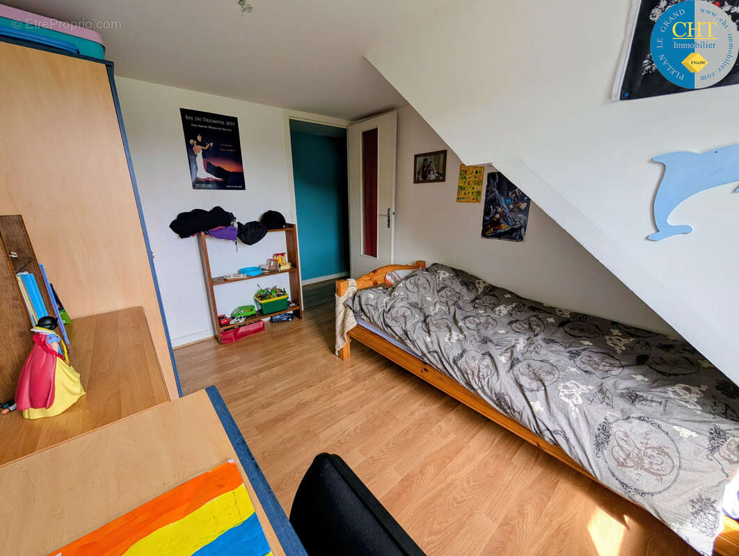 Grande maison familiale en centre-ville   guer bellevue (56380) avec cht immobilier - photo 15