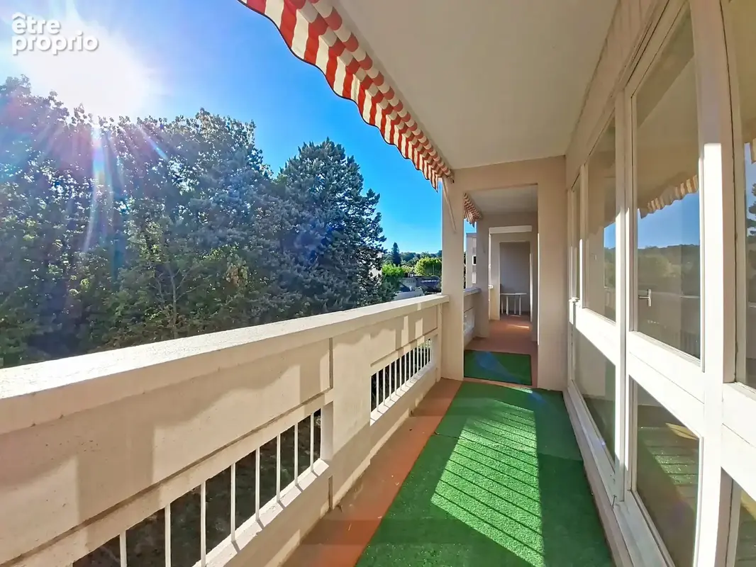 Cuire le Bas vers l'hôtel Lyon Métropole / quais Clémenceau - photo 15