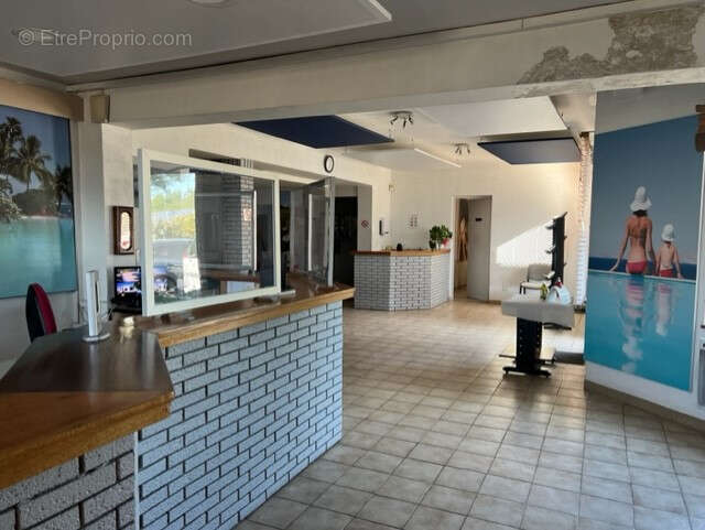 Commerce à ROUSSILLON