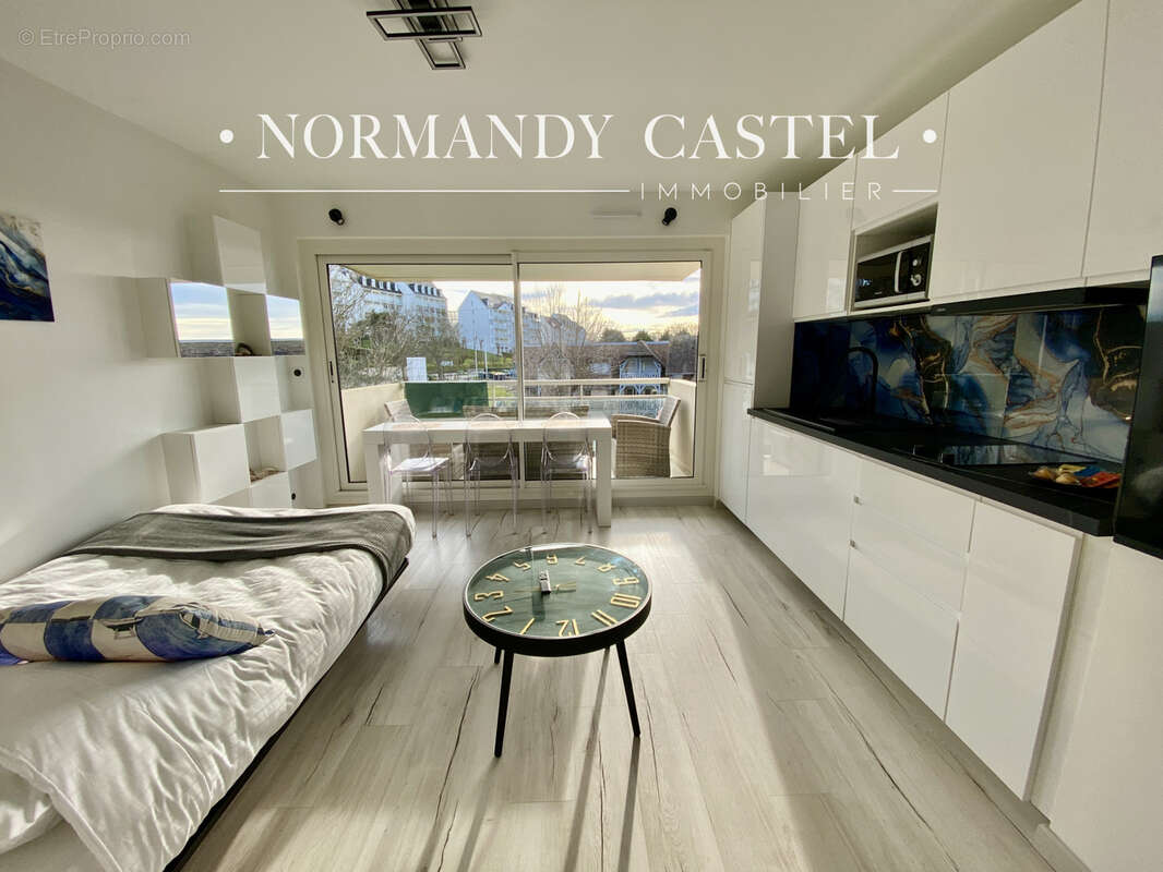 Appartement à TROUVILLE-SUR-MER