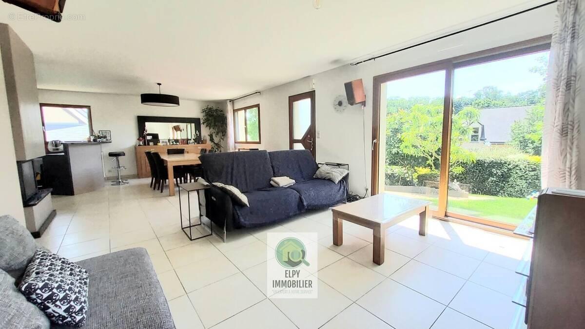 Maison à BAIN-DE-BRETAGNE