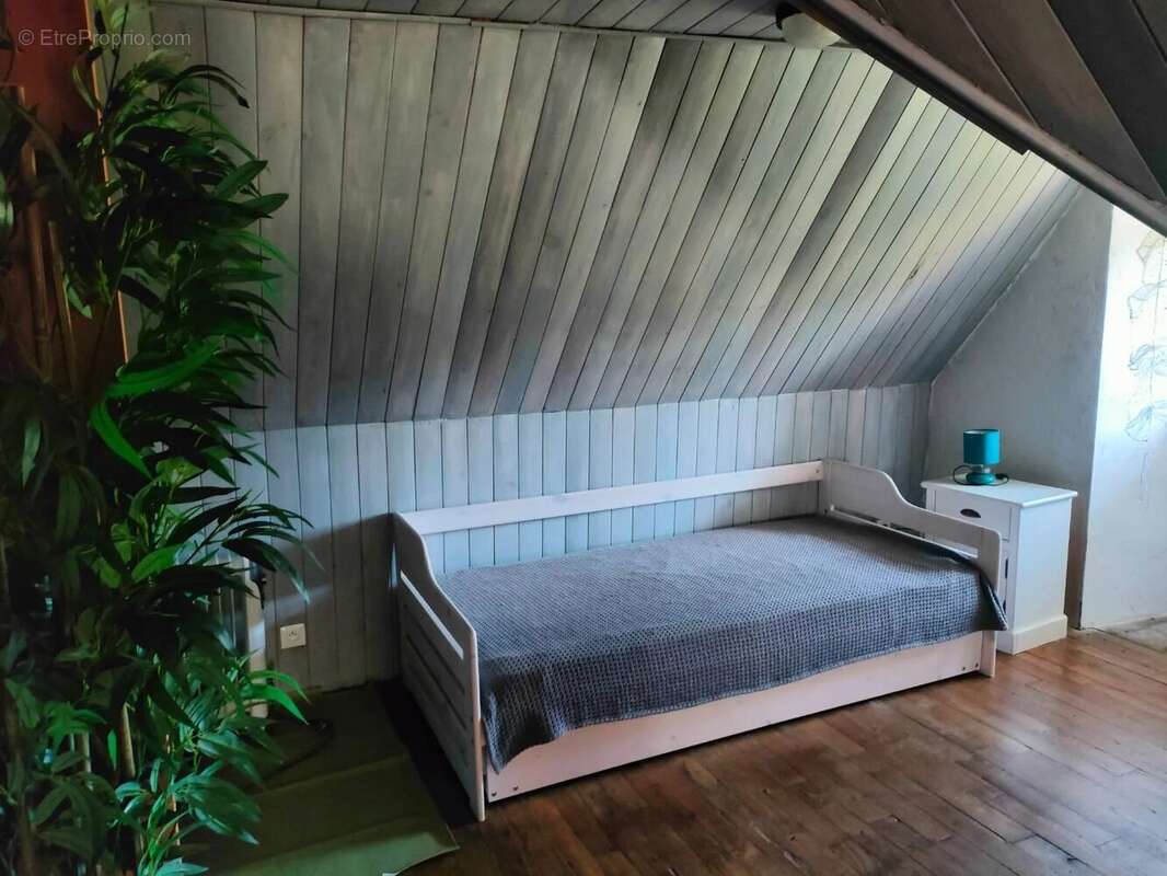 Maison 90 m² à Saint-Mathieu  - photo 5