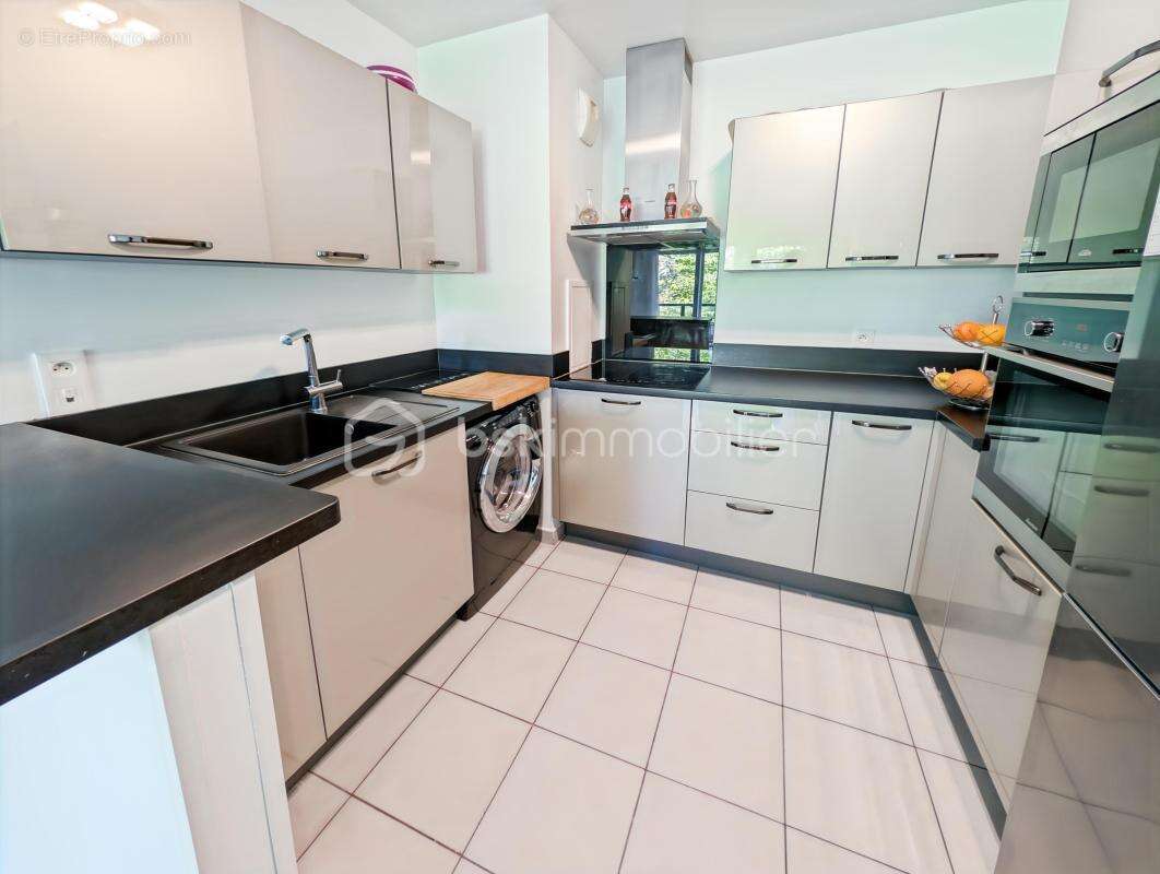 Appartement à MOISSY-CRAMAYEL