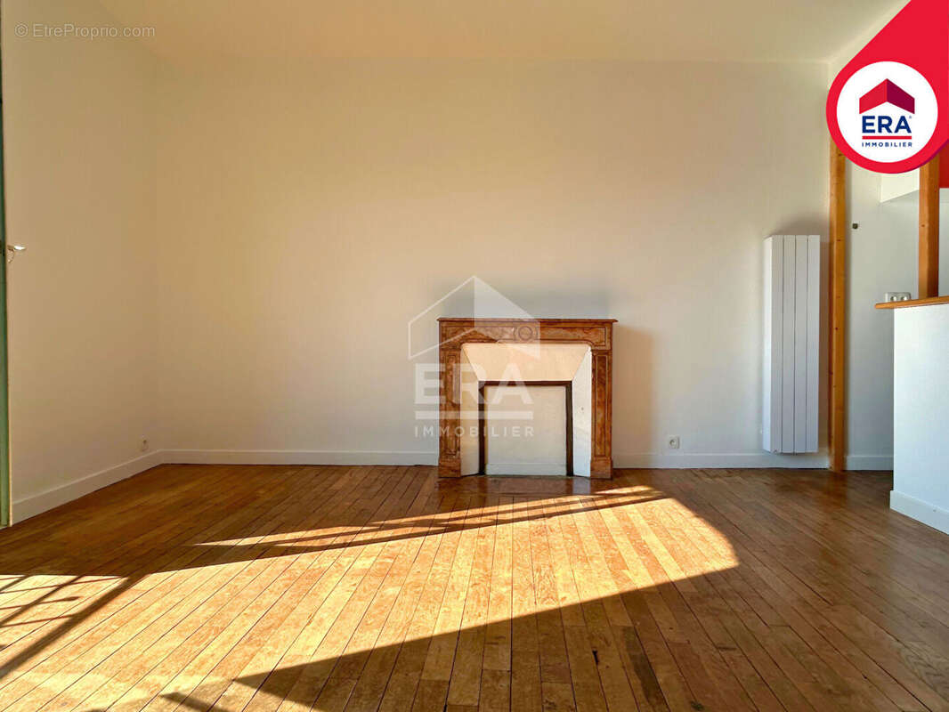 Charme de l'ancien - T2 de 46 m² dans le centre historique - photo 4