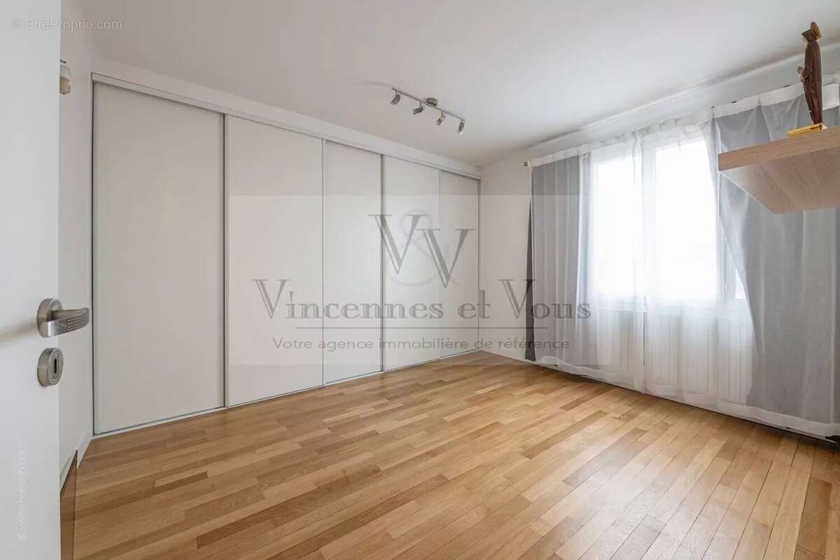 Appartement à FONTENAY-SOUS-BOIS