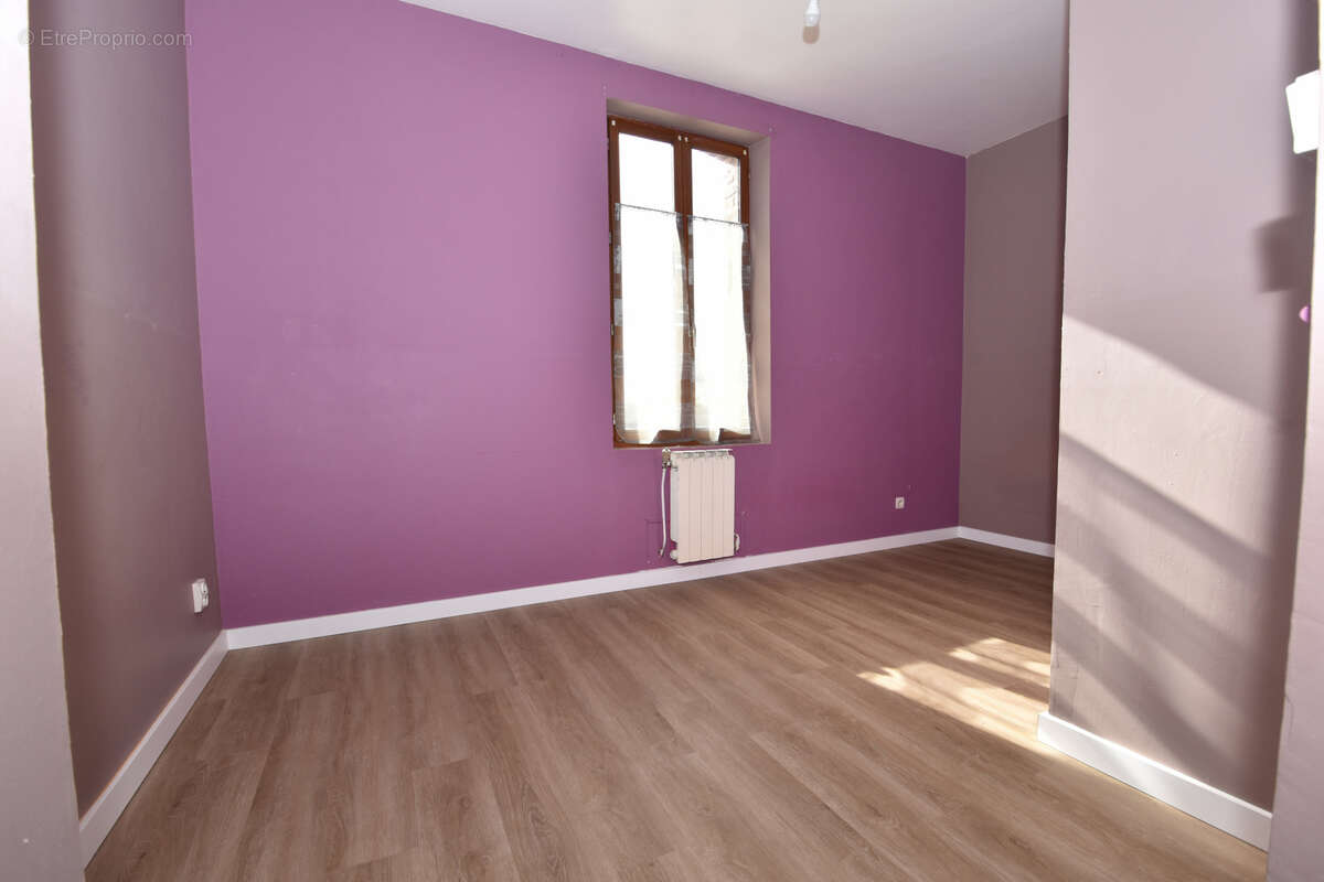 Maison à SAINT-SAUVEUR