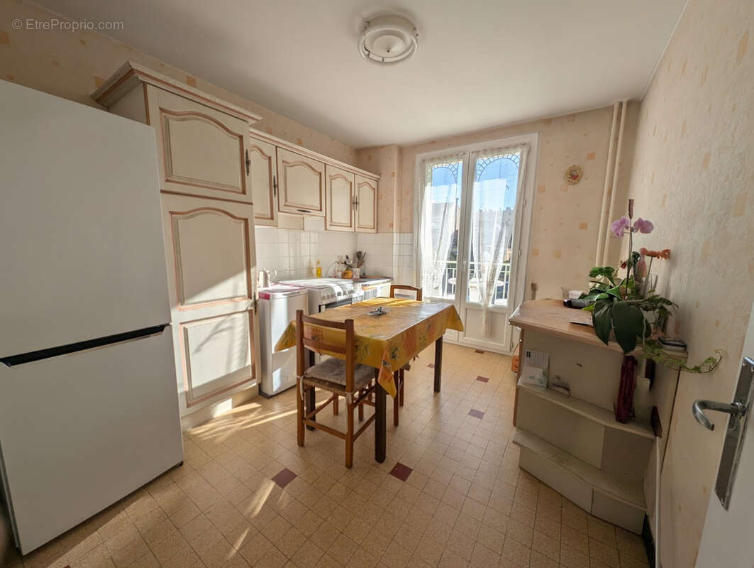Appartement à BOURG-LES-VALENCE