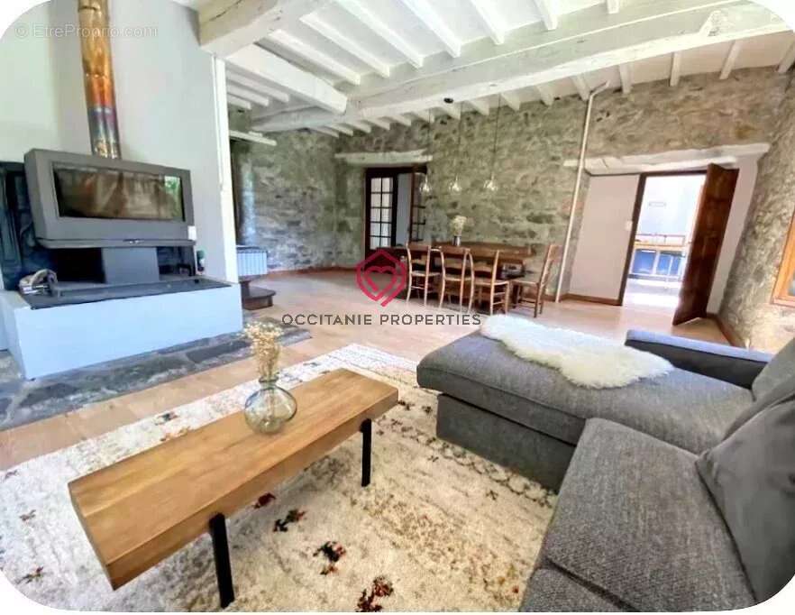 Maison à ARBAS