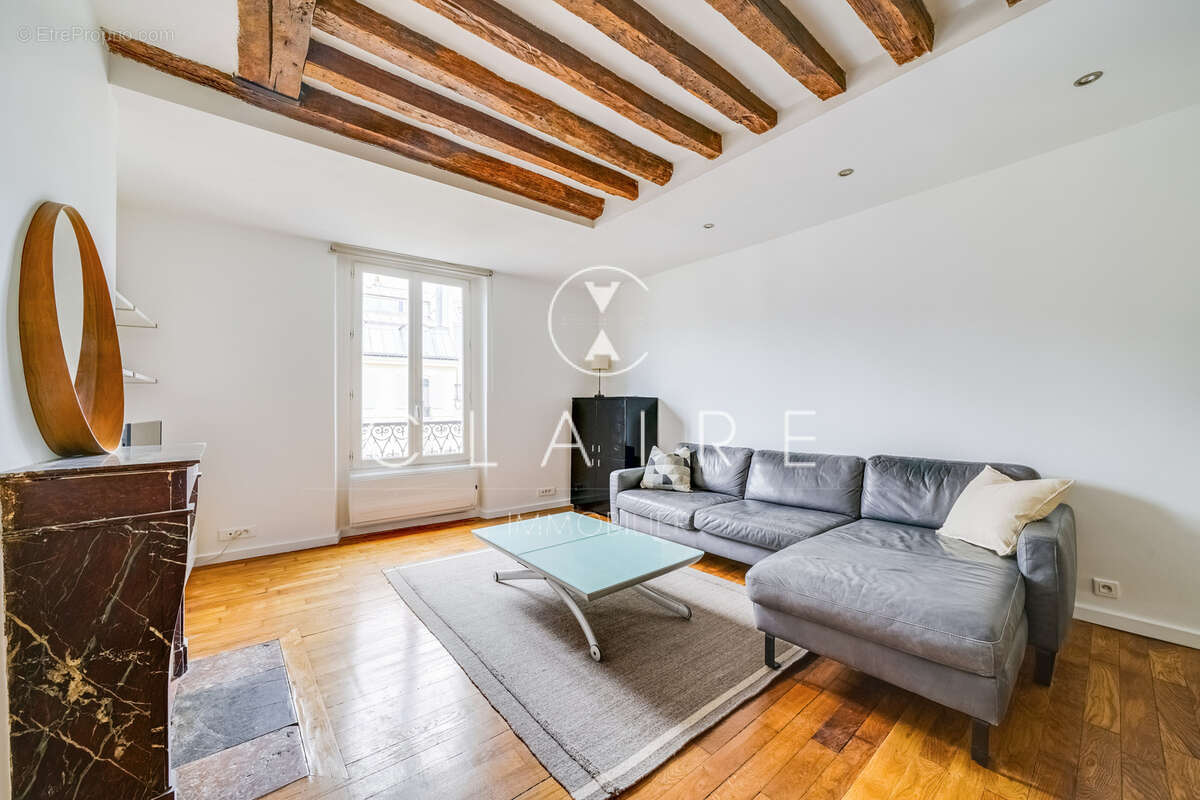 Appartement à PARIS-4E