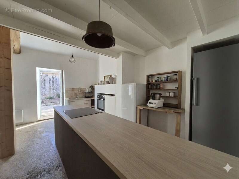 Maison à BORDS