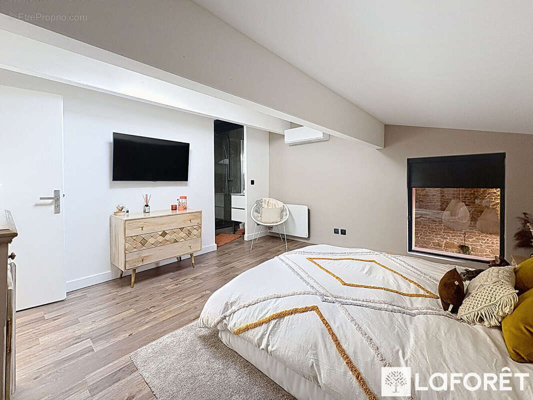 Appartement à SAINT-ROMAIN-AU-MONT-D'OR