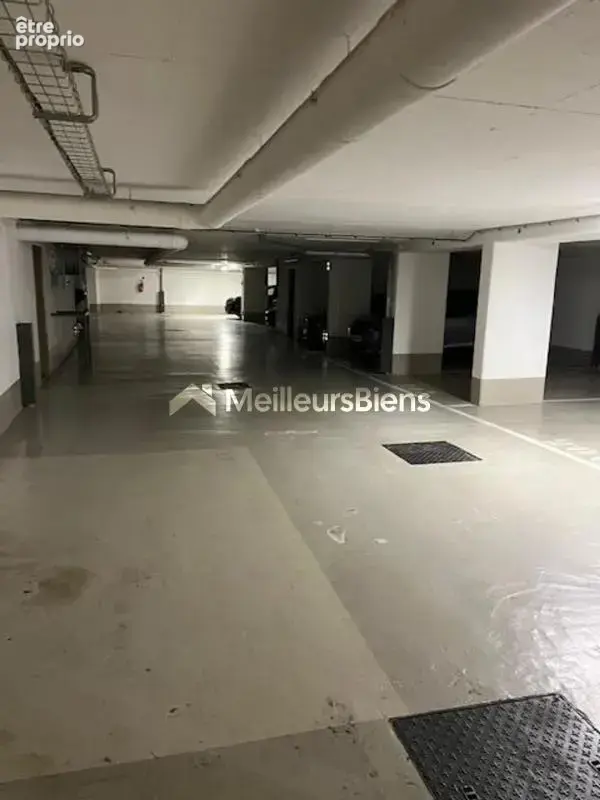 Double box ferme  dans copropriete securisee rue de la belle feuille - photo 6