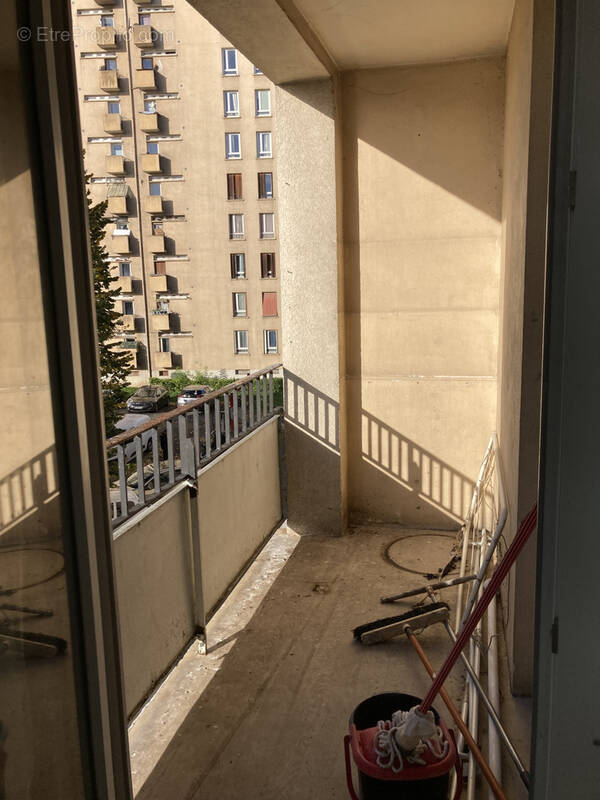 Appartement à GARGES-LES-GONESSE