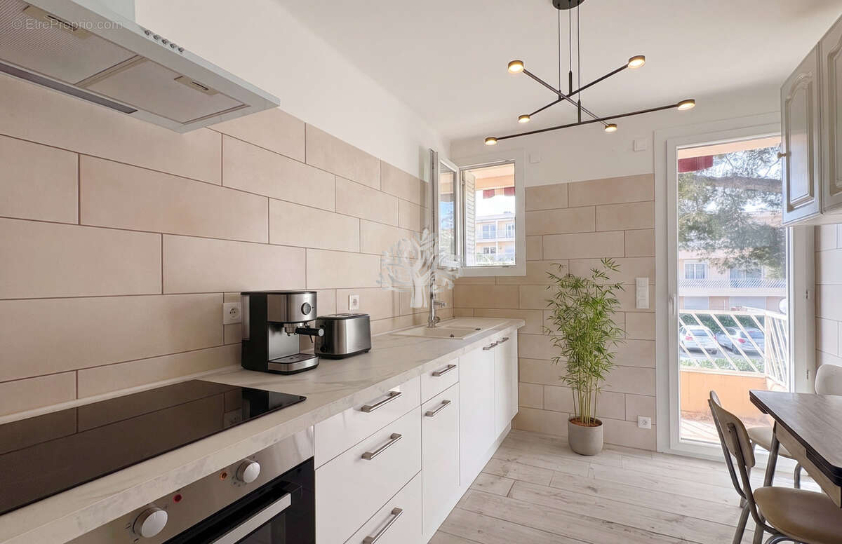 Appartement à SANARY-SUR-MER