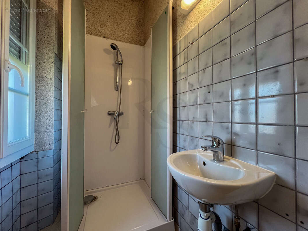 Maison à SAINT-GEORGES-DES-GROSEILLERS