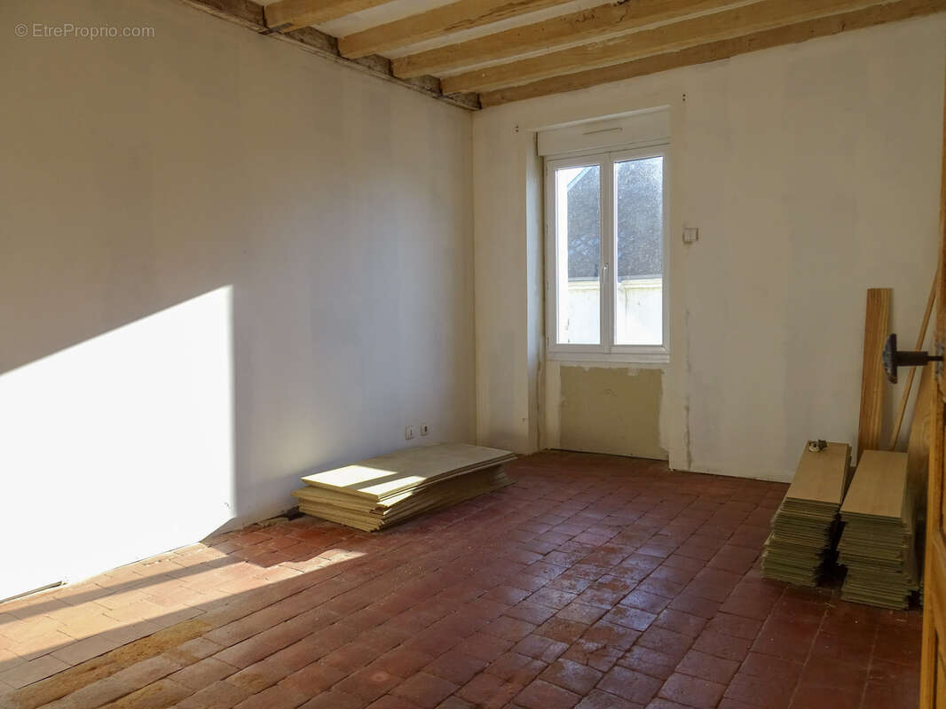 Maison à CHATRES-SUR-CHER