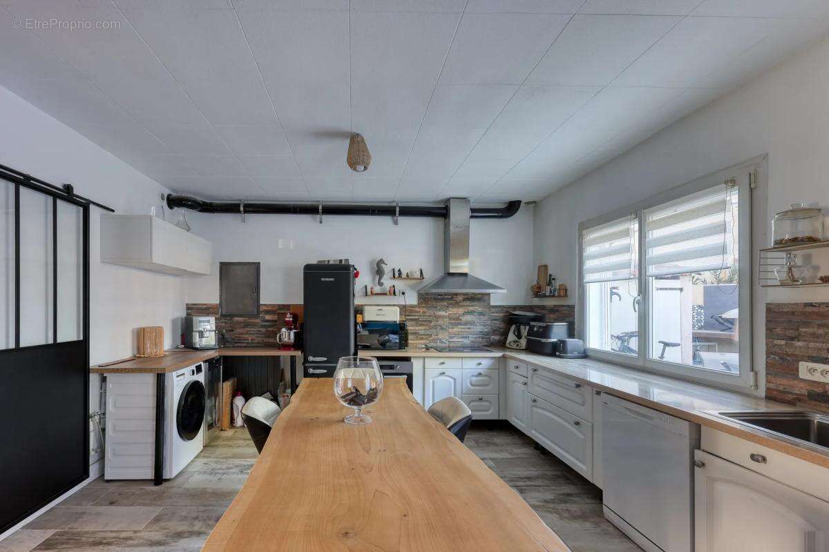 Appartement à HYERES