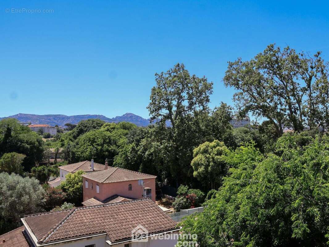 Appartement 93 m² à Marseille-9e  - photo 6