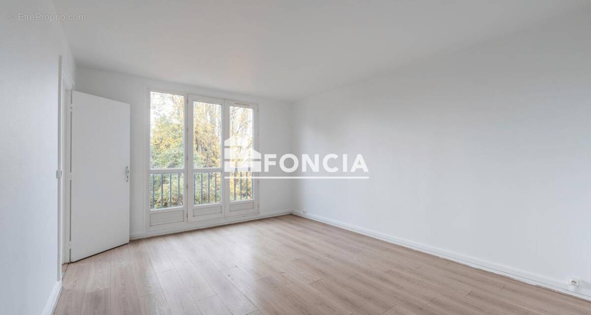 Appartement à CHATENAY-MALABRY