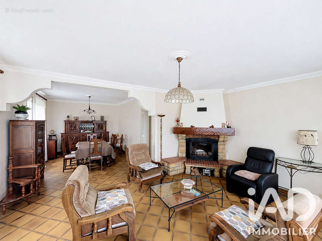 Maison 174 m² à Rion-Des-Landes  - photo 5