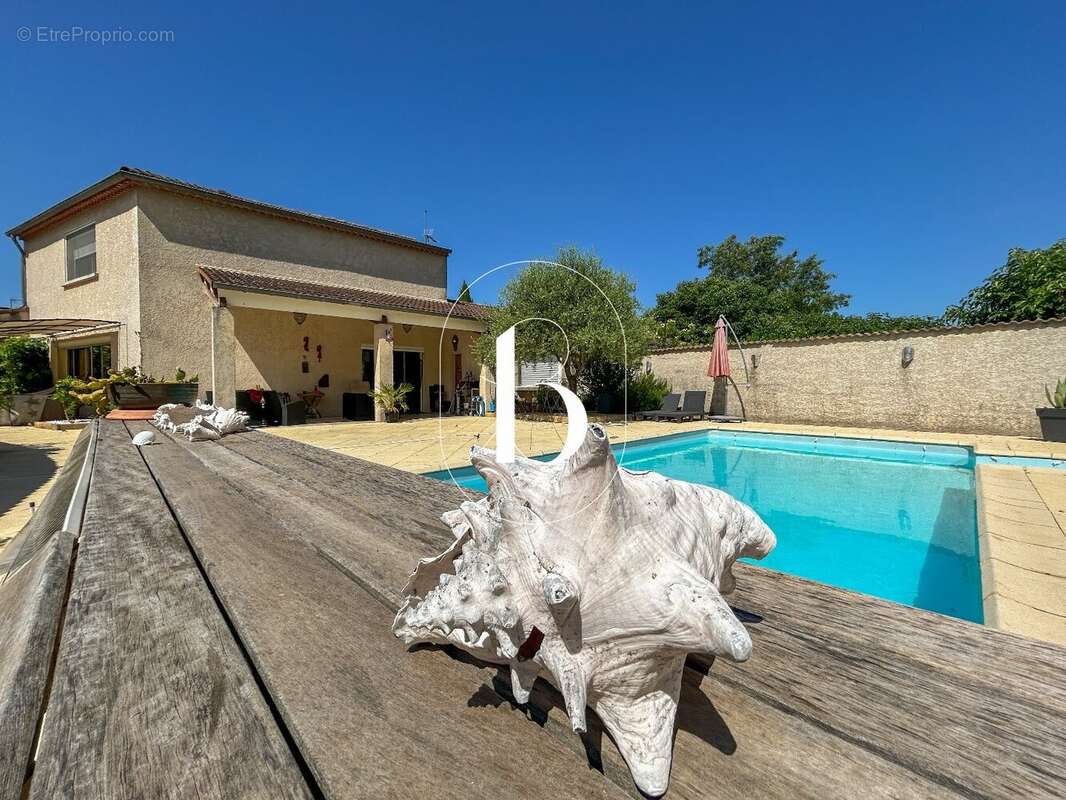 Maison à VALLON-PONT-D&#039;ARC