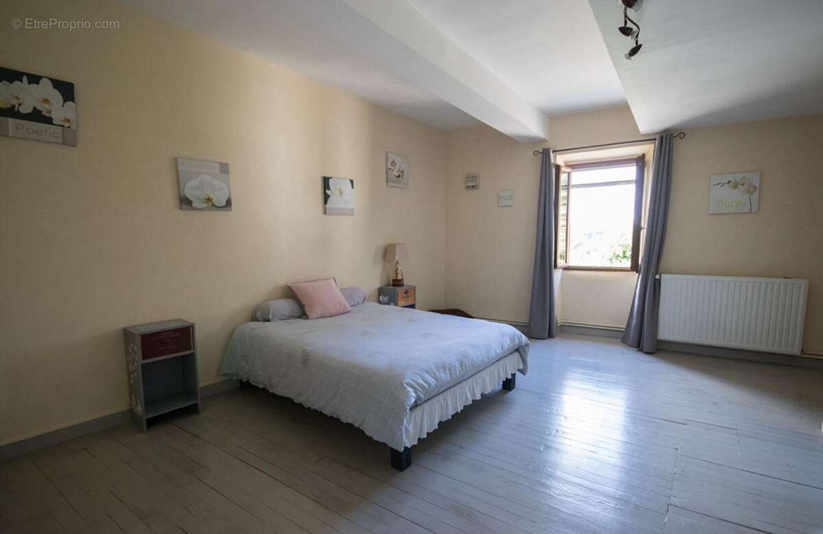 Maison à MIELAN