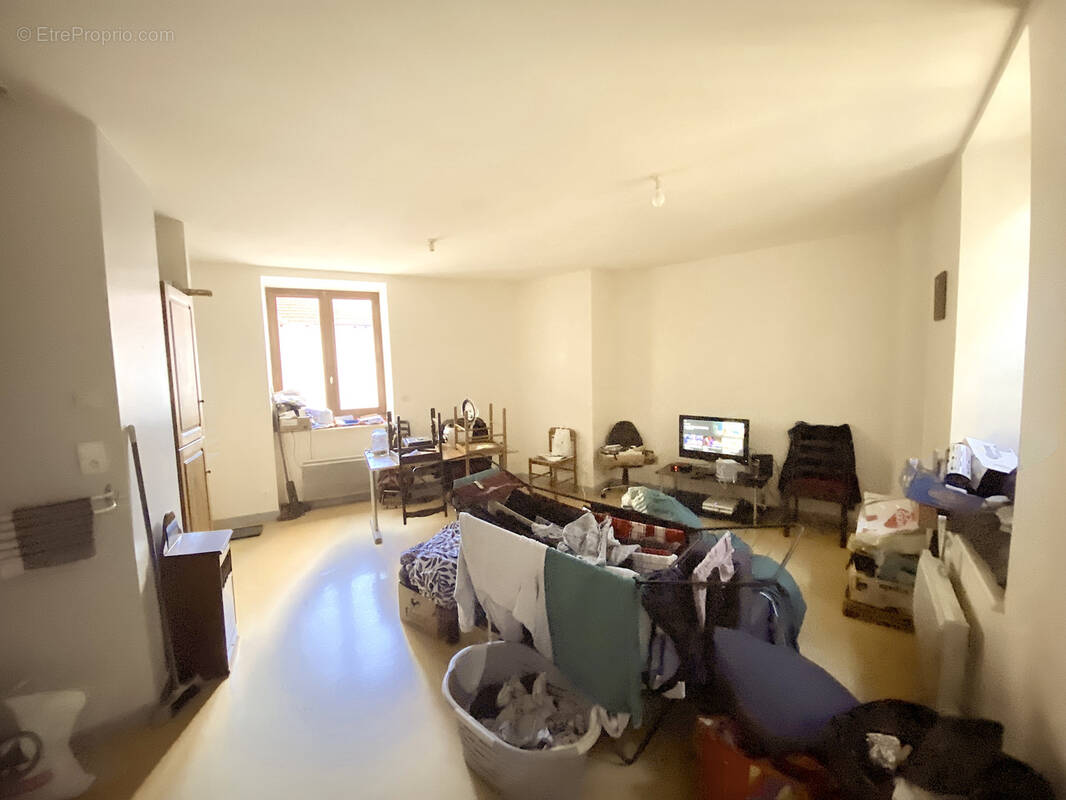 Appartement à AMBERT