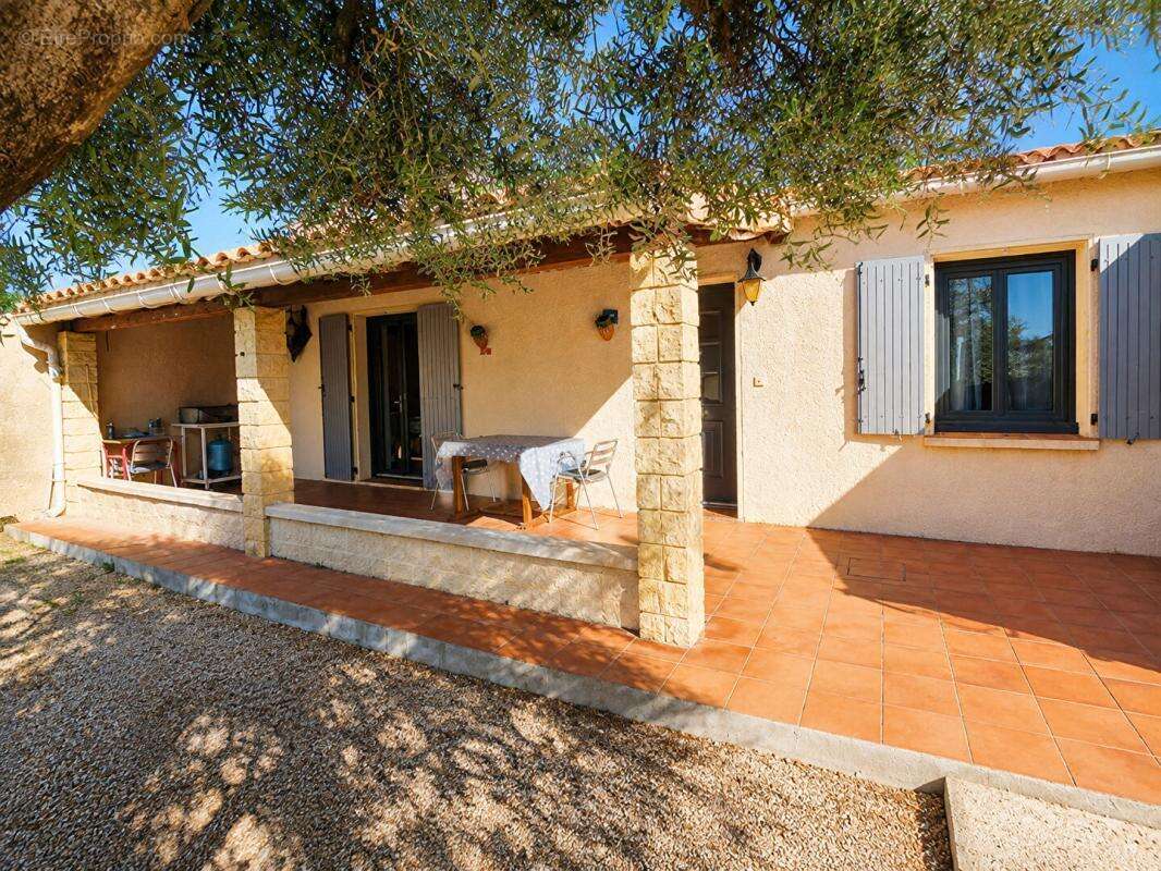 Maison de plain-pied avec 3 chambres, garage et terrain piscinable ? Carpentras - photo 12