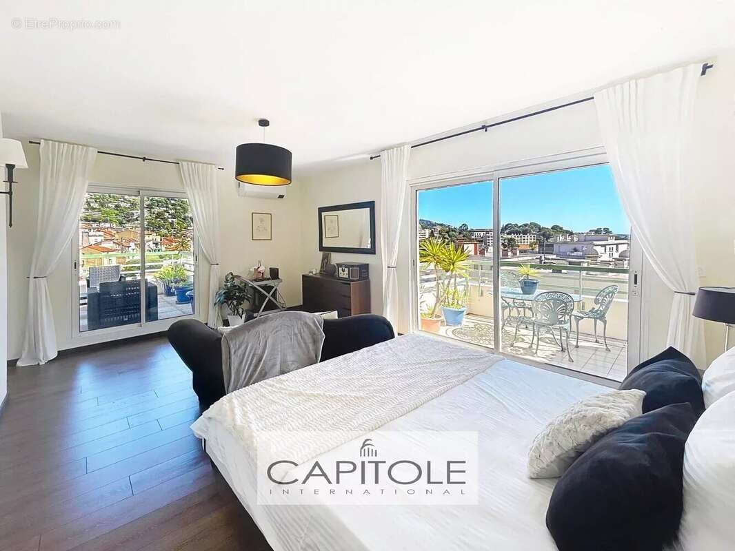 Appartement à LE CANNET