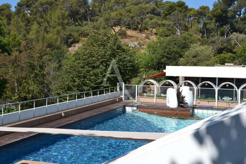 Appartement à MARSEILLE-8E