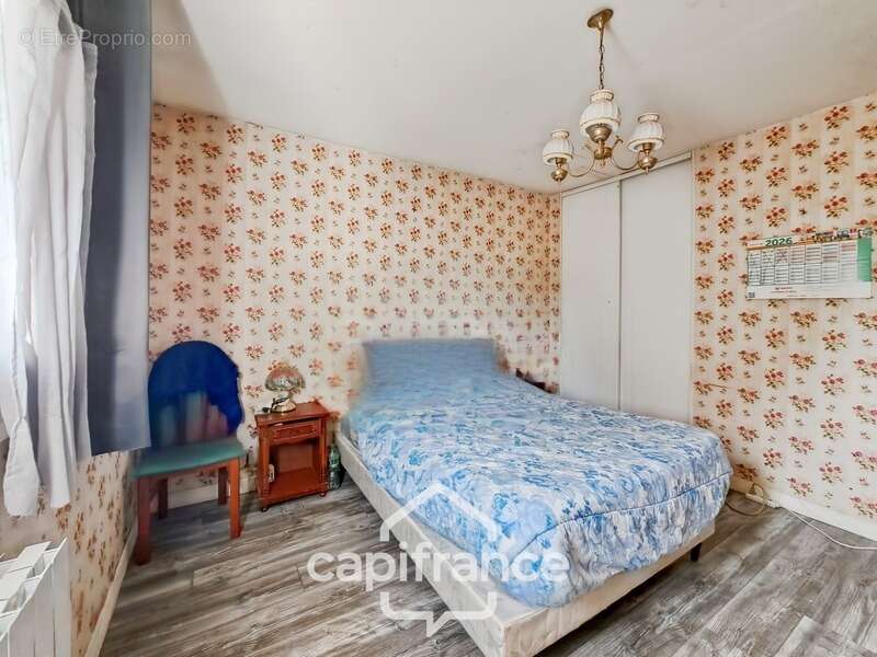 Maison avec sous sol total 6 pièces LE CHATELET (18) - photo 23