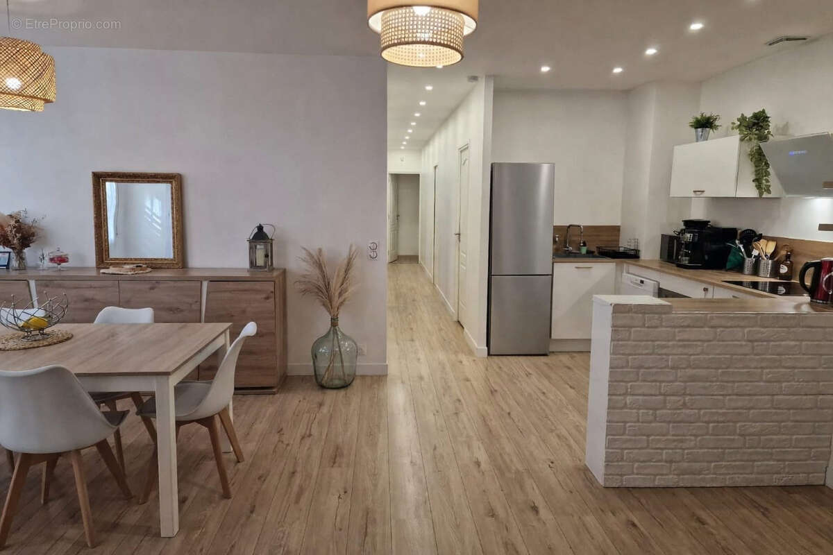 Appartement à LYON-8E