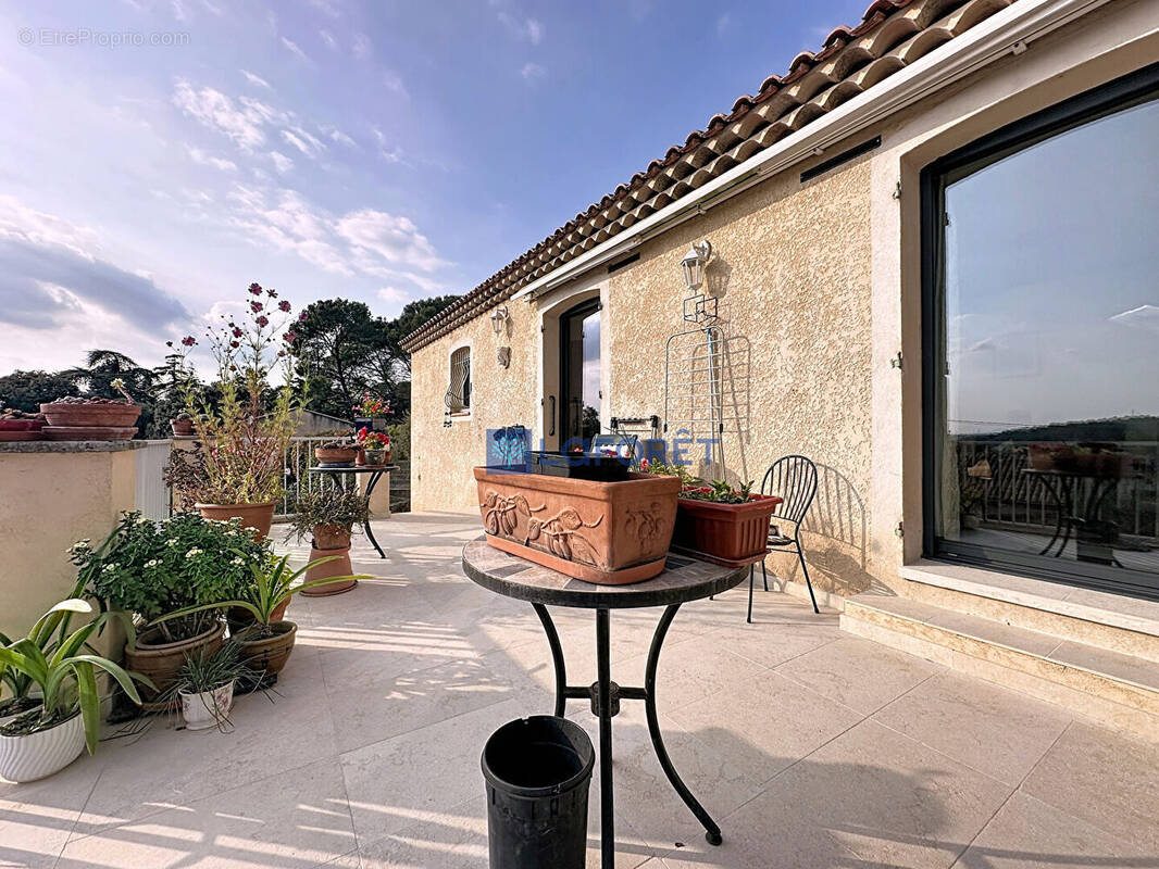 Maison à DRAGUIGNAN