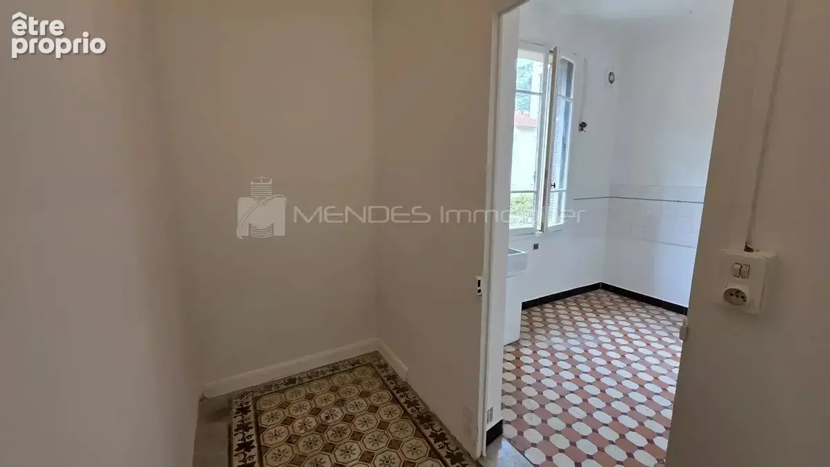 2 pieces ideal locatif dernier etage a beausoleil - photo 11