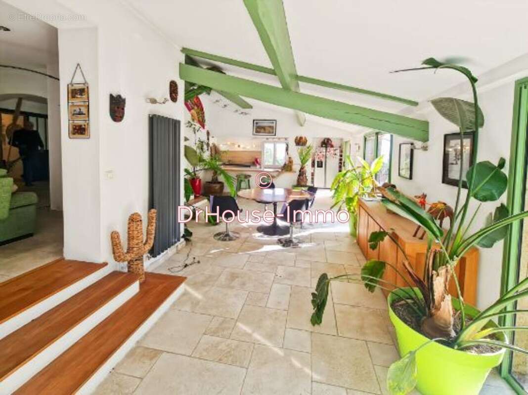 Maison à PIERREVERT