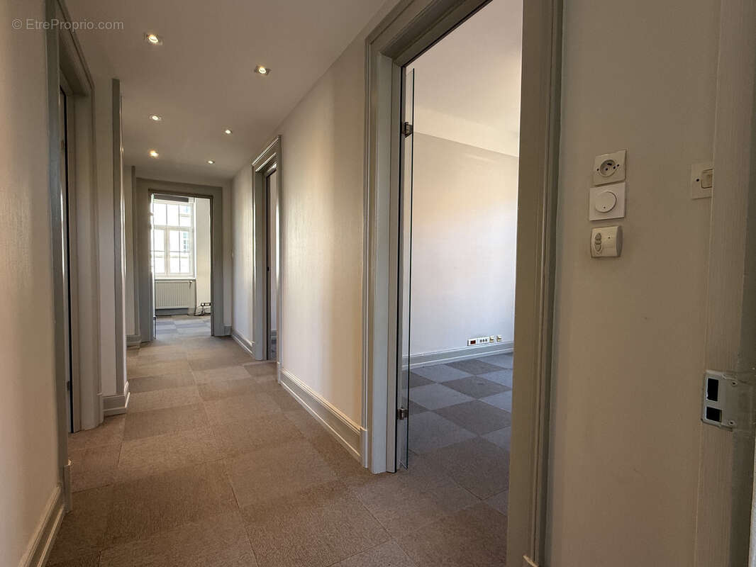 Maison à CHATEL-SAINT-GERMAIN