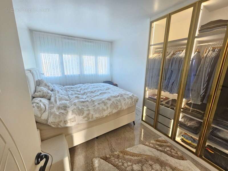 Appartement à SAINT-MICHEL-SUR-ORGE