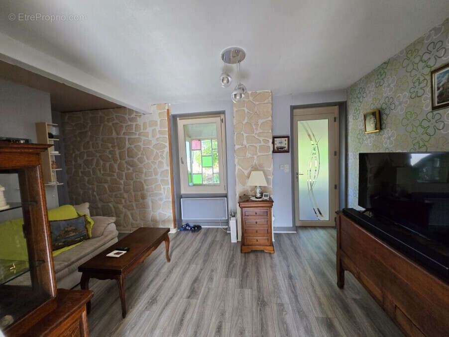 Maison à MUSSY-SOUS-DUN