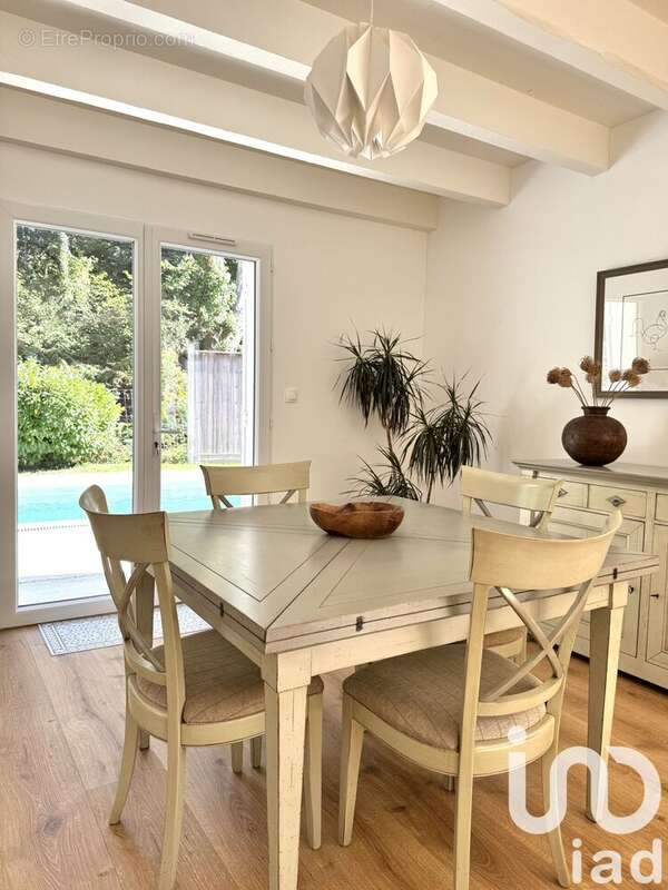 Photo 6 - Maison à FARGUES-SAINT-HILAIRE