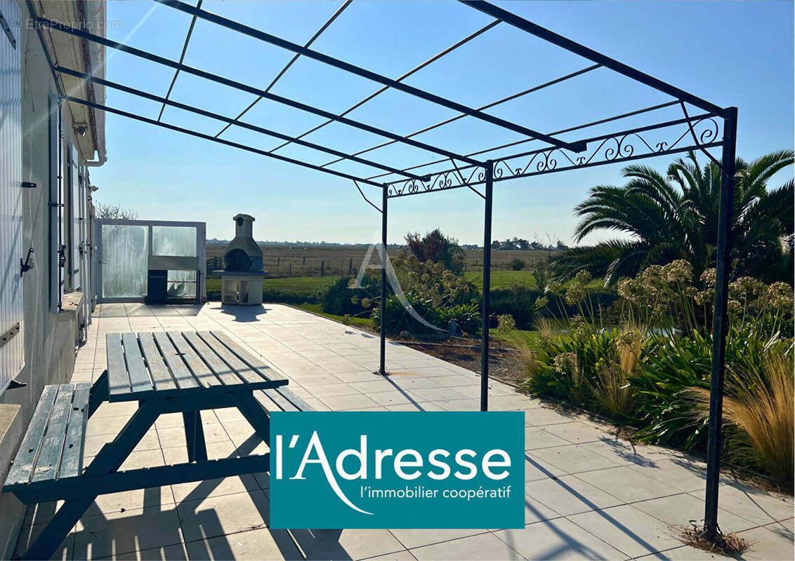 Maison à BEAUVOIR-SUR-MER