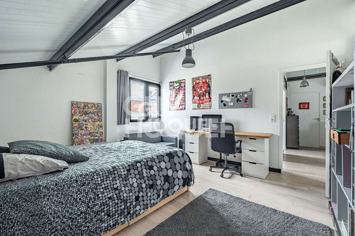 Maison à ASNIERES-SUR-SEINE