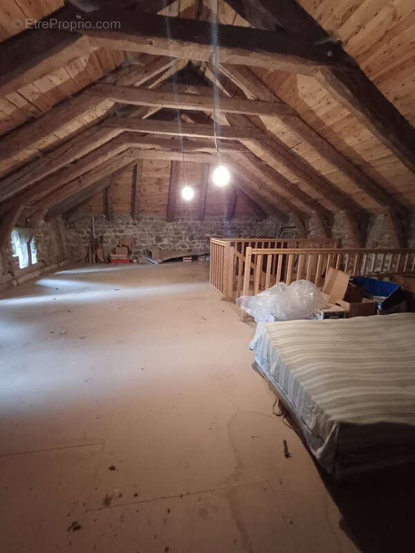 Ancienne ferme en partie rénovée - photo 6