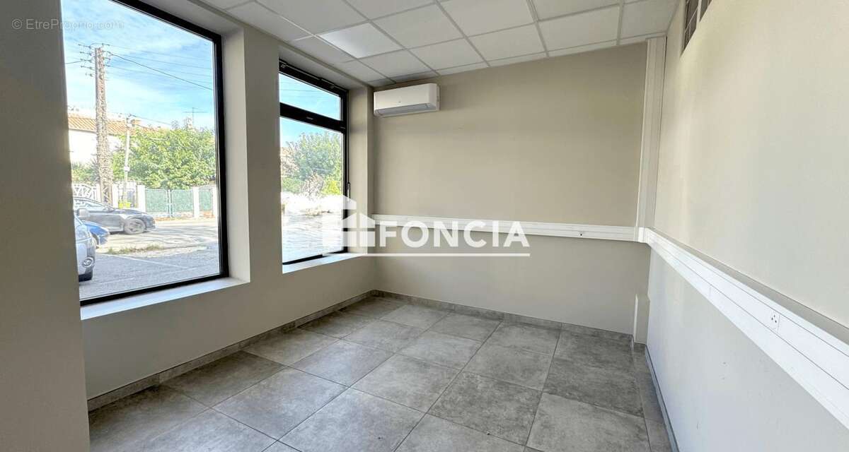 Commerce à AVIGNON