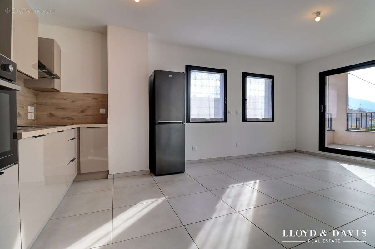 Appartement à BASSENS