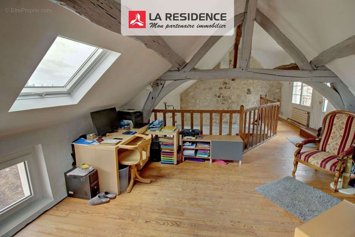 Maison à CONFLANS-SAINTE-HONORINE