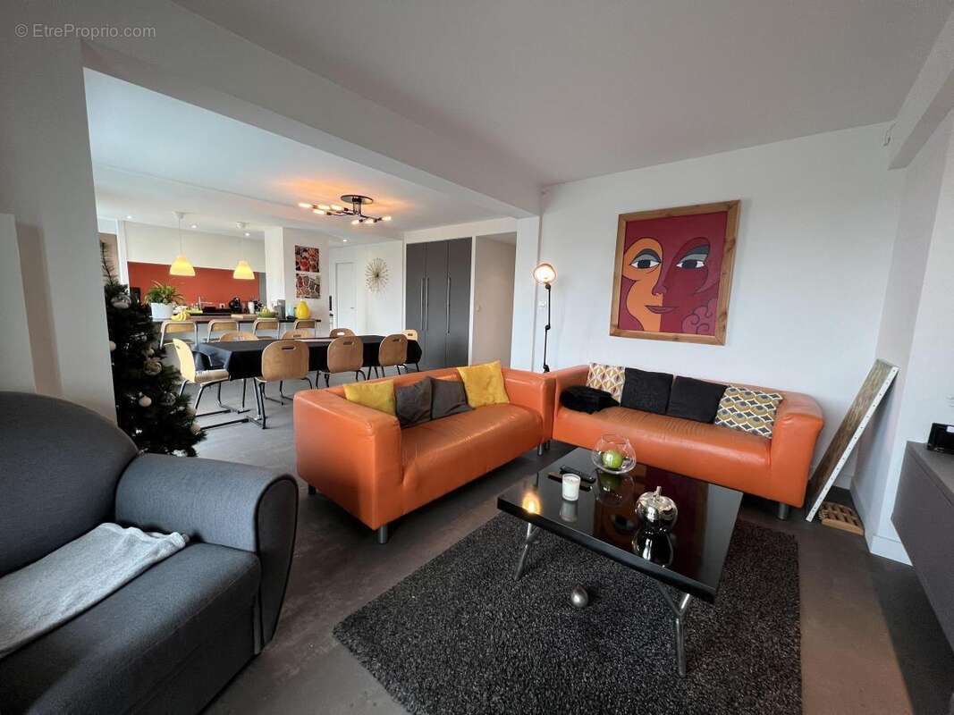 Appartement 116 m² à Cholet  - photo 2