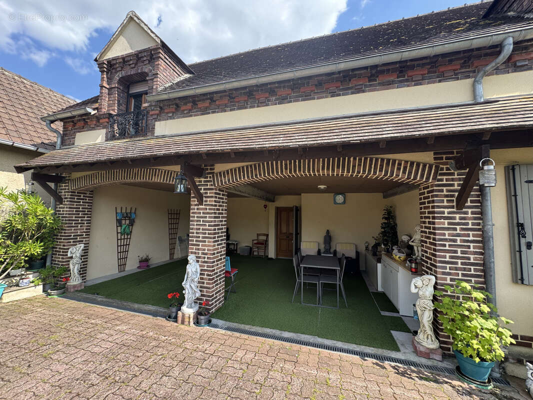 Maison à ANET