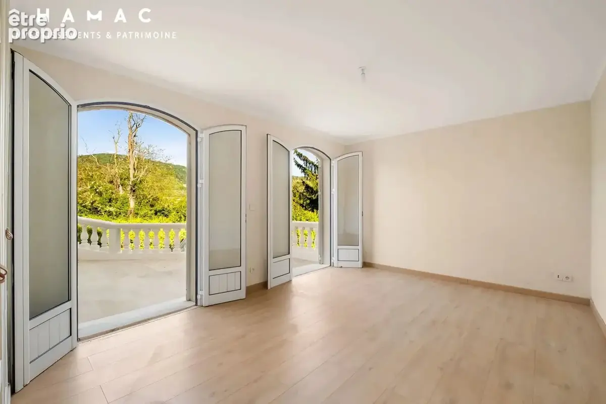 Maison -  6 pièces - Rochetaillée -sur-Saône - photo 11